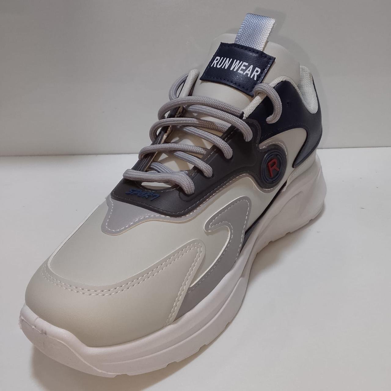 china material Run wear. Comfortable sole Stylish Looks. BRING POWER TO YOUR STEPS. Article:J_8 - Image 3