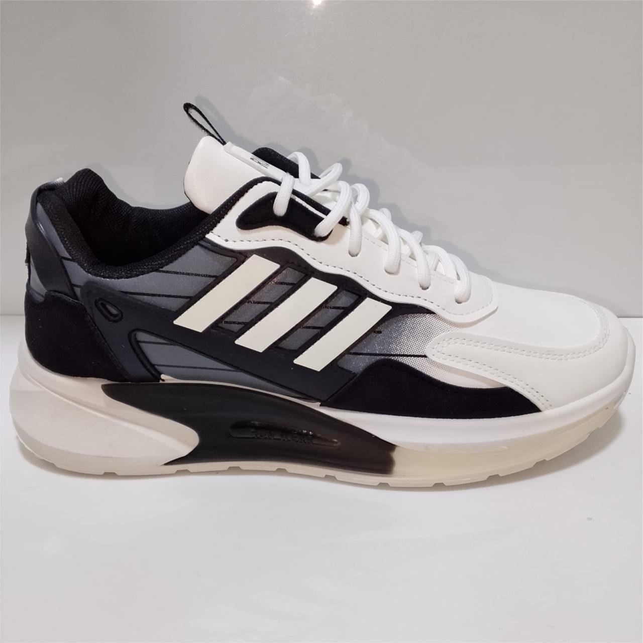 china material Run wear. Comfortable sole Stylish Looks. BRING POWER TO YOUR STEPS. Article:J_14 - Image 3